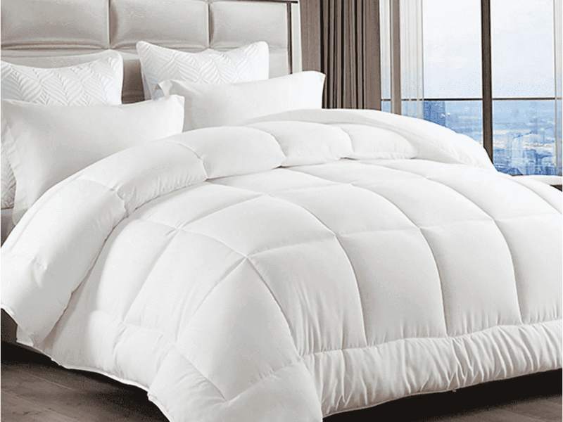Design 1 — Microfiber, 90 GSM comforters manufactured by Royal Mills, India
