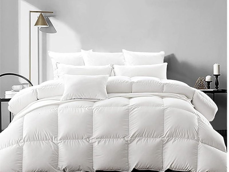 Design 2 — Microfiber, 90 GSM comforters manufactured by Royal Mills, India